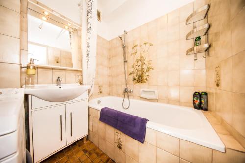 Lavie, Vienna (photo 7)