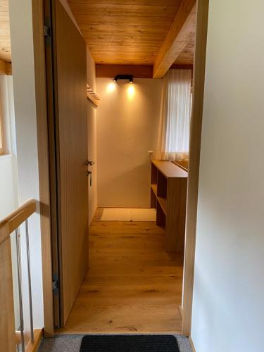 Haus Emma in สคอปเปอร์เนา