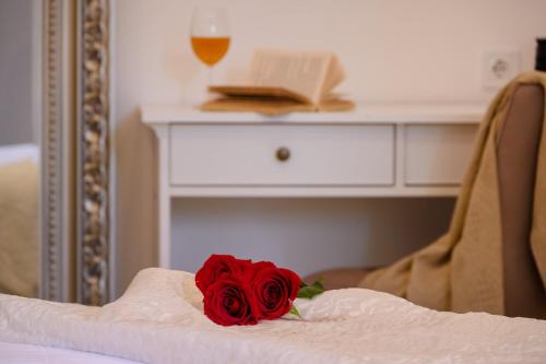 Superior Double or Twin Room image 10