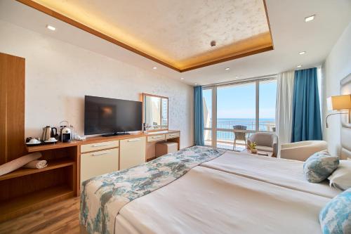 Bilyana Beach Hotel - image 10