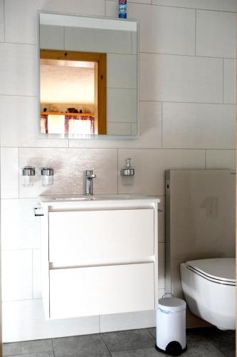 Ferienwohnung Lenk - image 7