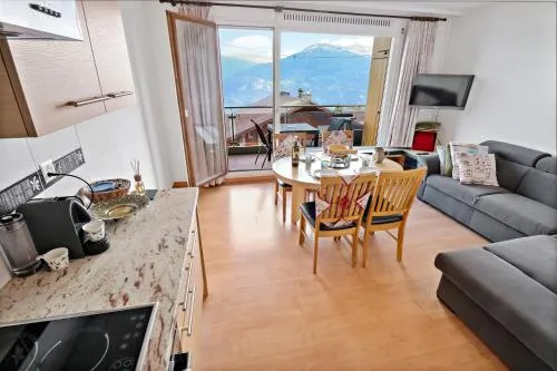 Appartement chaleureux avec une magnifique vue in Crans-Montana, Schweiz
