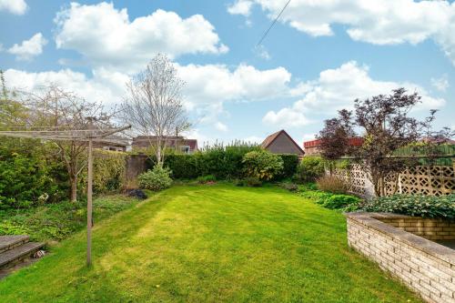 NEW Four Bedroom House - all rooms ensuite