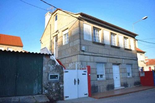 Casa Vigo Samil 1ª planta con jardín gîte à louer Bouzas