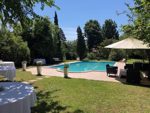 Charmante maison avec piscine privée gîte à louer Le Bouscat