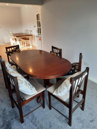 4 Bedroom, 15 min to Limerick city Quiet Retreat., Limerick (foto 4)