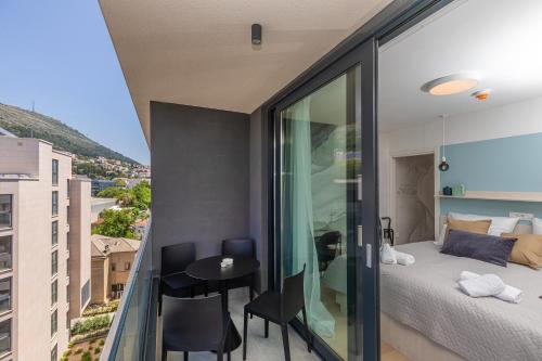 Sunny LOL Port Apartments in the city centre 3