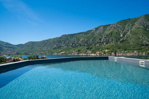 C Group apartments in Kotor