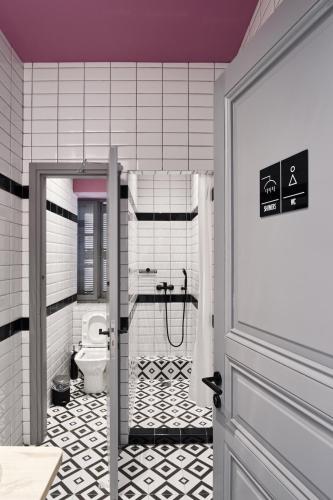 When in Athens Hostel - image 2