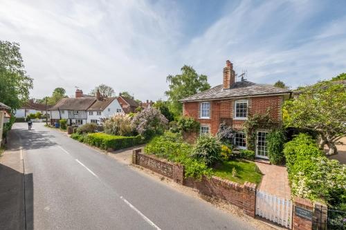 Udvendig, Adorable cottage with a log burner in heavenly village - Constable Lodge in Nayland