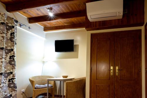Quinta Do Crestelo Aparthotel - main image