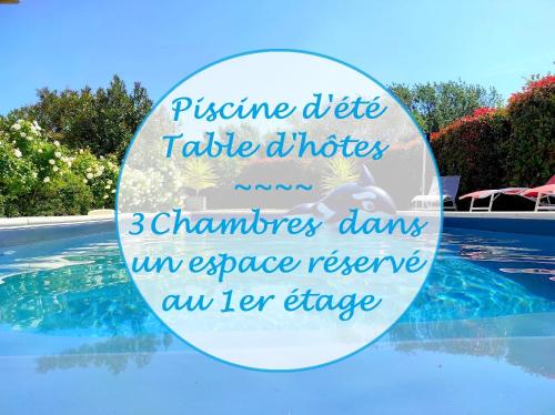 Chambres d'Hôtes et Table d'Hôte Vegan Les Jardins de la Meyne chambre d'hôte Camaret-sur-Aigues