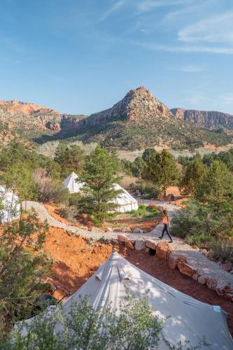 Zion Glamping Adventures - image 2