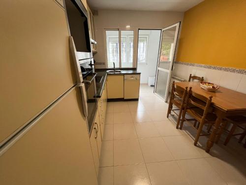 廚房, Apartamento en A Pontenova in 阿蓬特諾巴