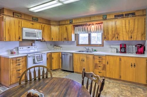 Classic Mountain Home, Half Mi To Main Street - Lead, SD