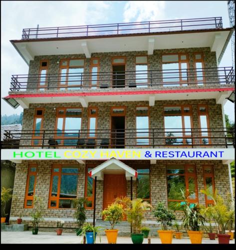 Hotel Cozy Haven in Mandi