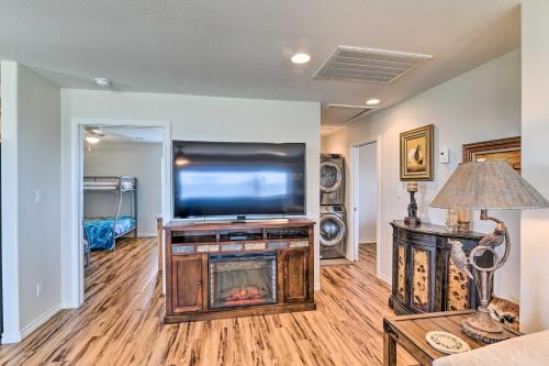 Just Lein Low Home - Walk to Crystal Beach in Galveston, USA