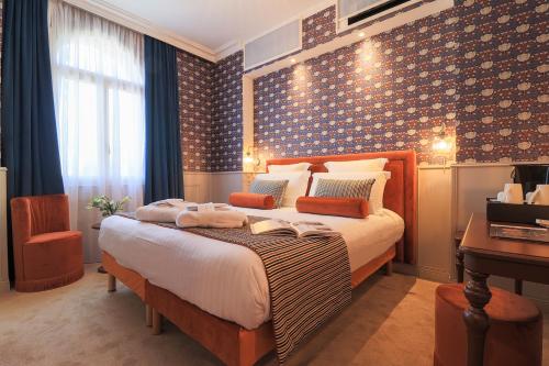 1 queen bed