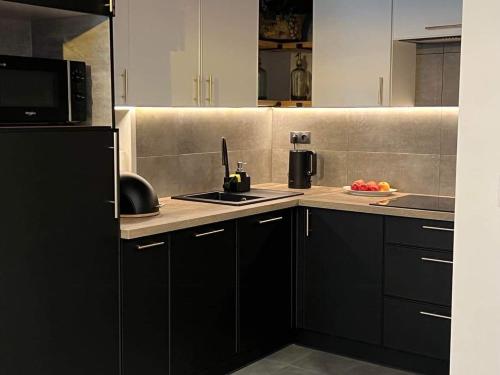 “ApartCalm - like at Home” – close to Subway, Varsovia