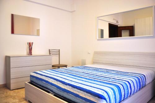 VIALE REPUBBLICA 307 6