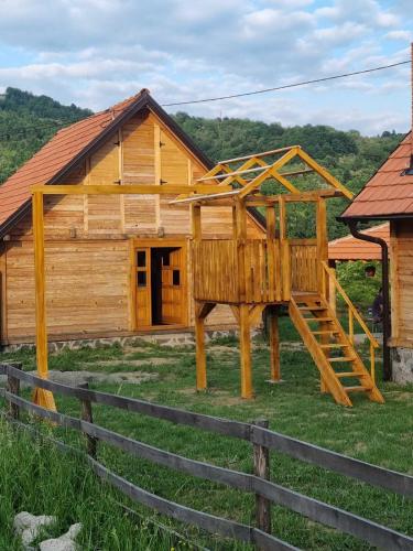 Vikendica Jovičić 2 (Vikendica Jovicic 2) in Lopatnica