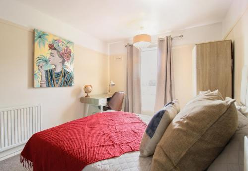 Virexxa Aylesbury Centre - Executive Suite - 2Bed Flat with Free Parking