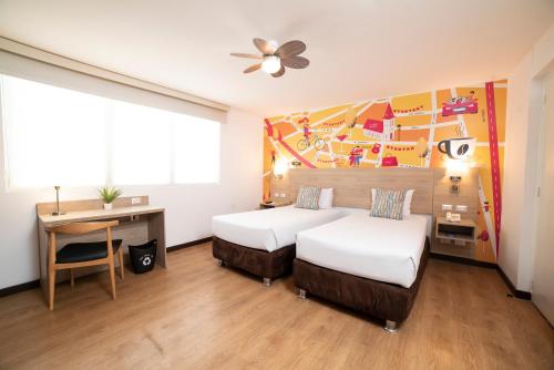 room detail thumbnail 1