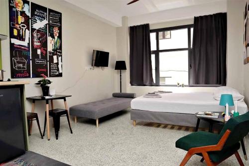 Central urban studio B, Athens