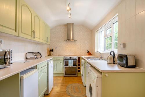 Exterior view, Blinkbonny in Glaisdale