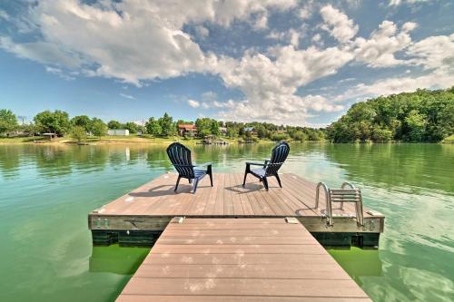Family Getaway on Douglas Lake! Home w/ Deck, View - Catlettsburg, TN