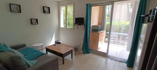 Beautiful Studio Of 27m In The Center Of Frejus!