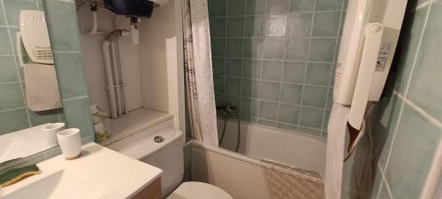Beautiful Studio Of 27m In The Center Of Frejus! near Musée Archéologique