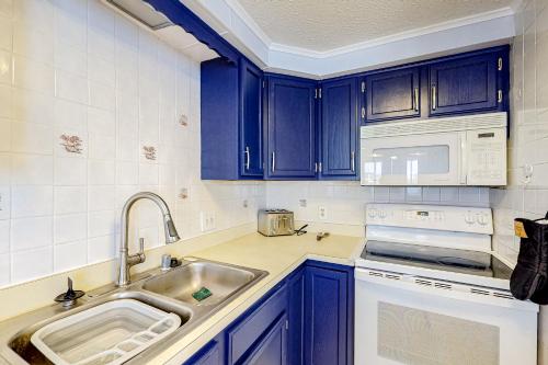 The Quarterdeck OC near Macky's Bayside Bar & Grill