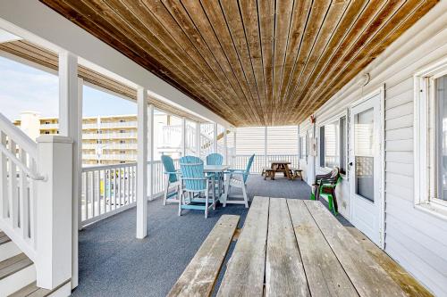 The Quarterdeck OC near Macky's Bayside Bar & Grill