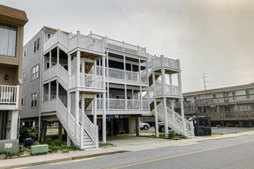 The Quarterdeck OC near Macky's Bayside Bar & Grill