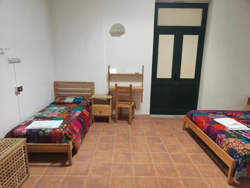 Beteyà Hostel Don Bosco Room Type -  Deluxe Triple Room with Sea View Balcony 