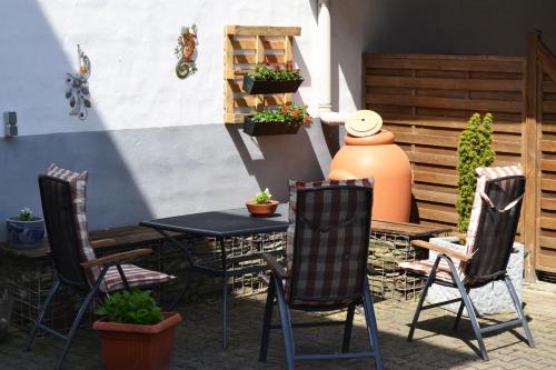 Iekārtas, Weingut Mathy-Schanz in Osann-Monzel