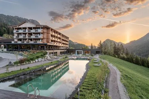 Ruhehotel & Naturresort Rehbach - Adults only in Schattwald, Österreich