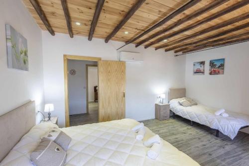 Casa Rural Maimones. - Tap to explore photos