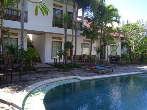 family house hotel kuta