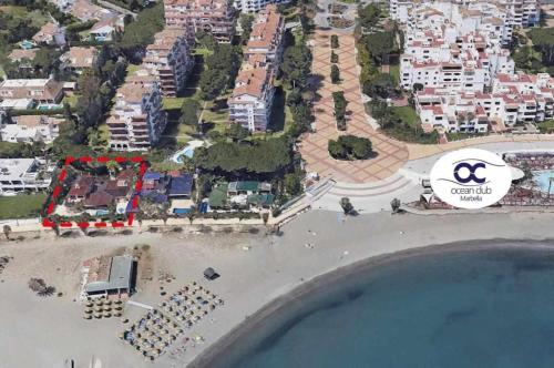 Banús Sand House Súper Villa en Puerto Banús frente al mar gîte à louer Nueva Andalucia