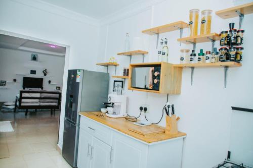 Cocina, Winnie's Cozy Home in Iringa