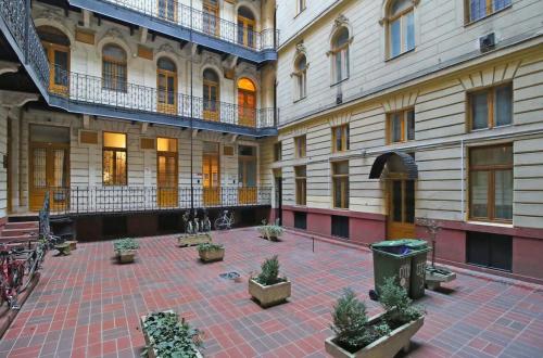 COSY COTTAGE - Cheerful Apartment in the Center, Budapest
