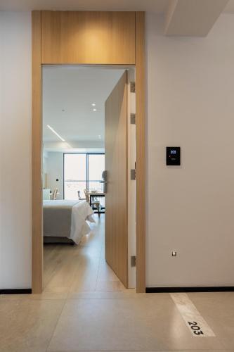 Urban Suite image 3
