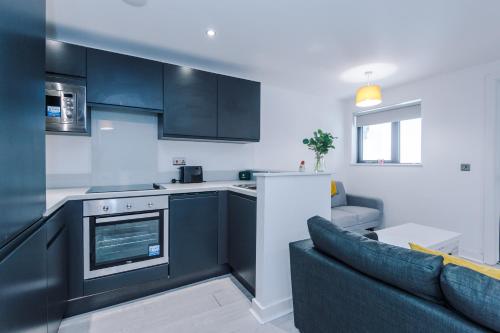 Central one bedroom apartment - image 8