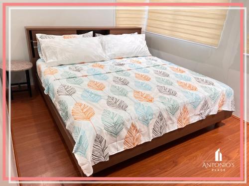 Panoramic View of City 1BR Loft Unit FREE WIFI & NETFLIX at Fort Victoria BGC, Manille