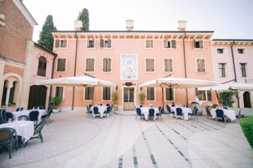 Ieeja, BACCO D'ORO Wine & Relais in Mezzane Di Sotto