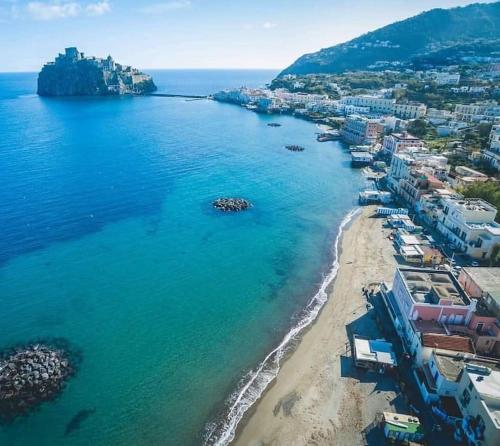 Beach House Ischia - Seafront & Aragonese Castle View -, Naples