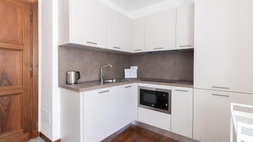 Italianway Collection - Barberini Elegantia Apartments Roma 4