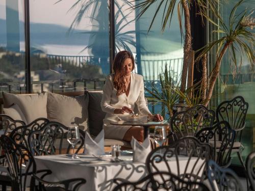 Vivid Blue Serenity Resort